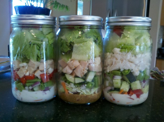salads-in-jars